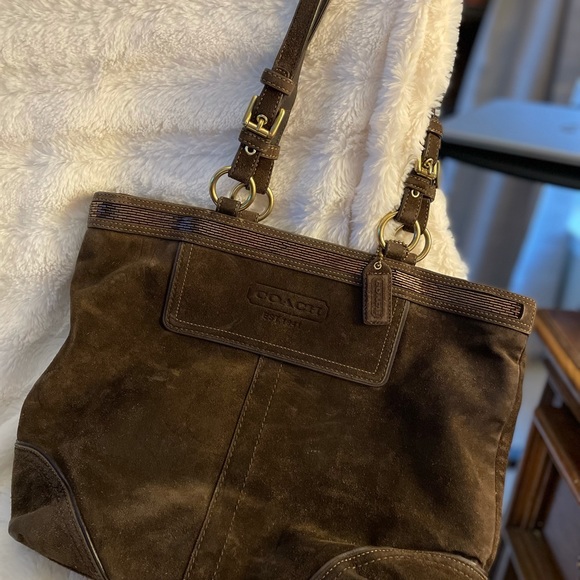 Coach Handbags - Coach beautiful chocolate brown suede tote